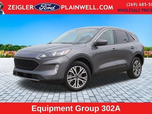 Used 2022 Ford Escape SEL image 1