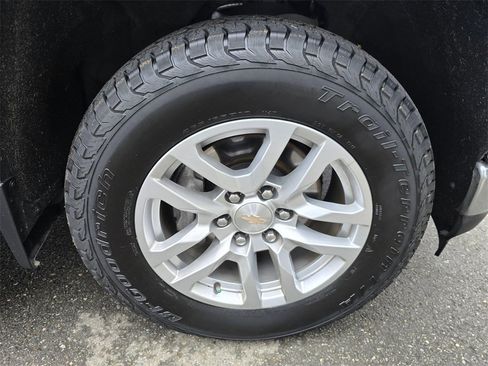 Used 2021 Chevrolet Silverado 1500 LT image 9