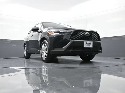 Certified 2022 Toyota Corolla Cross L AWD/4WD image 27