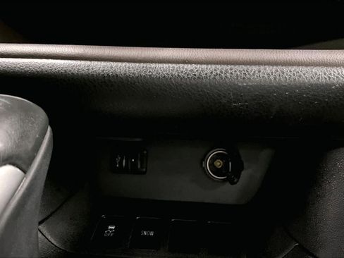 Used 2014 Toyota Highlander XLE image 33