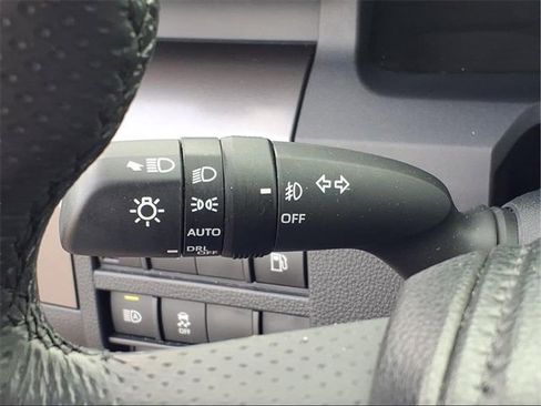 Used 2025 Toyota 4Runner SR5 image 15