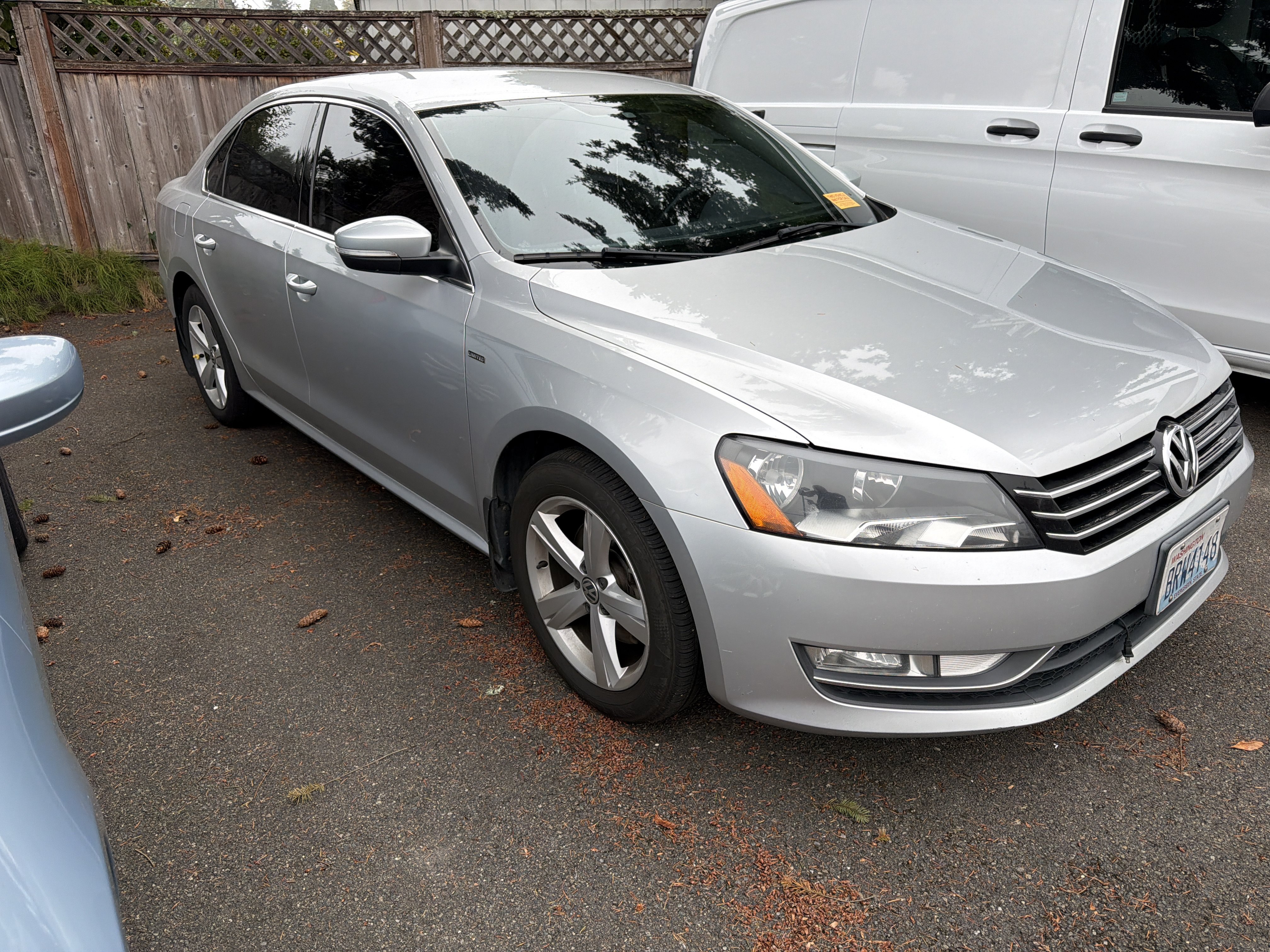 Used 2015 Volkswagen Passat 1.8T Limited Edition FWD image 1