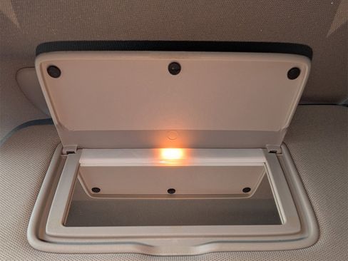 Used 2022 Nissan Altima 2.5 SV image 31