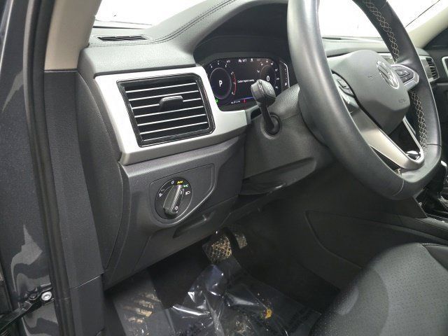 Used 2023 Volkswagen Atlas SE AWD/4WD image 14