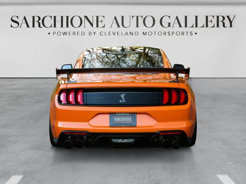 Used 2021 Ford Mustang Shelby GT500 w/ Carbon Fiber Track Pack RWD image 10