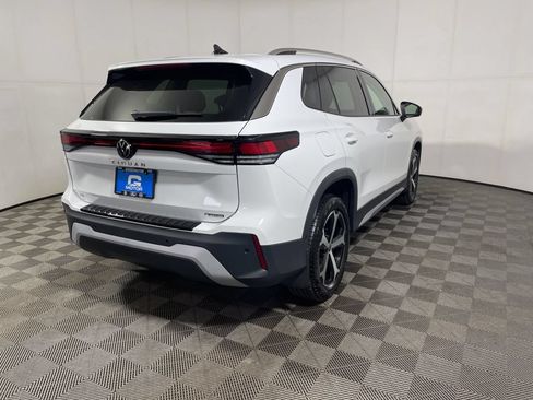 New 2026 Volkswagen Tiguan SE AWD/4WD image 7