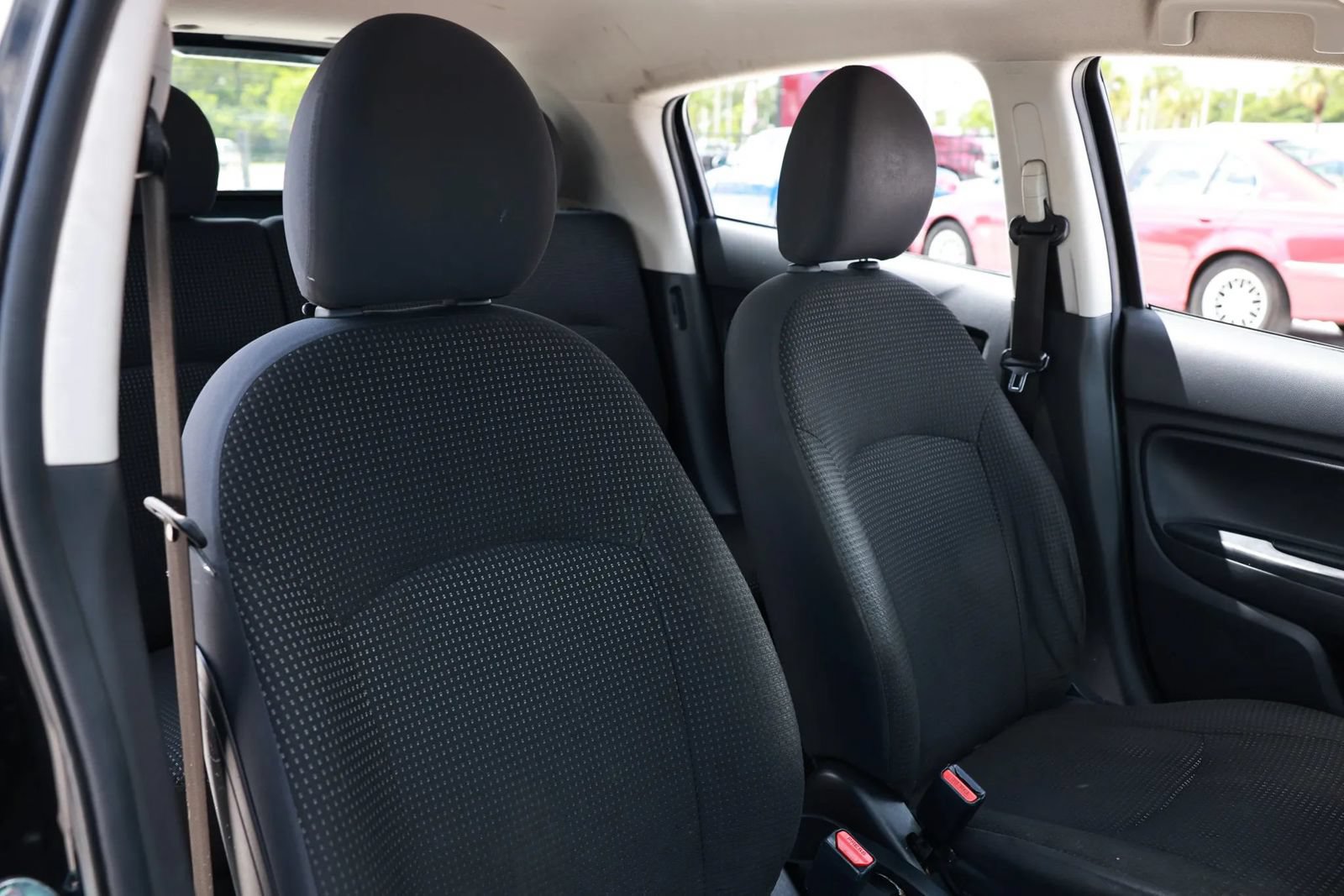 Used 2015 Mitsubishi Mirage ES FWD image 25