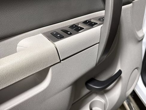 Used 2013 Chevrolet Silverado 2500 W/T AWD/4WD image 19