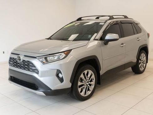 Used 2020 Toyota RAV4 Limited w/ All Weather Liner Package AWD/4WD image 7