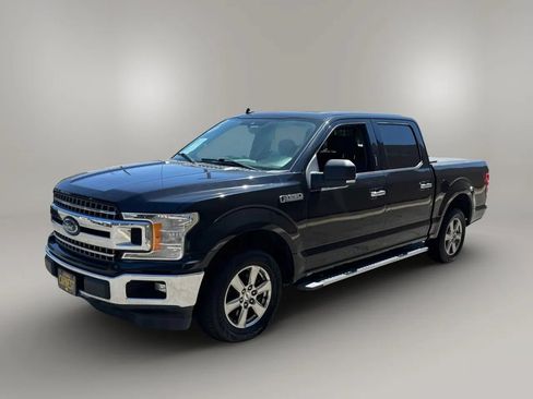 Used 2019 Ford F150 XLT w/ Equipment Group 302A Luxury RWD image 6