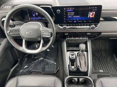 Used 2023 Chevrolet Colorado Z71 w/ Z71 Convenience Package 2