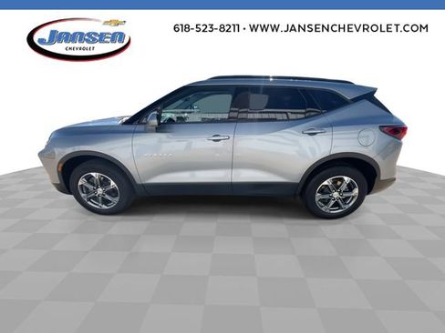 Used 2024 Chevrolet Blazer LT w/ Convenience Package FWD image 5