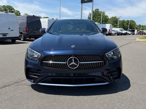 Used 2023 Mercedes-Benz E 450 4MATIC Sedan image 2