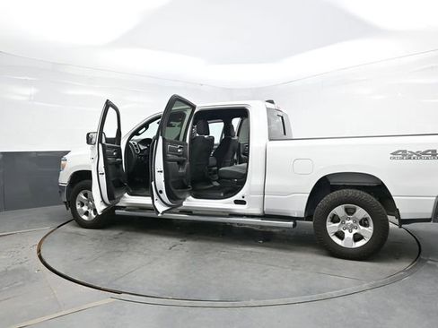 Used 2023 RAM 1500 Big Horn AWD/4WD image 41