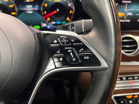 Used 2023 Mercedes-Benz E 450 4MATIC All-Terrain Wagon image 9