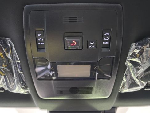 New 2026 Lexus UX 300h FWD image 19