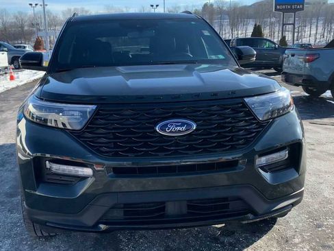 Used 2023 Ford Explorer ST-Line w/ Class IV Trailer Tow Package image 3