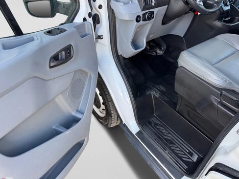 Used 2015 Ford Transit 350 XL RWD image 11