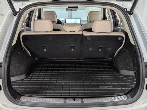 Used 2023 Genesis GV70 2.5T w/ Cargo Package image 18