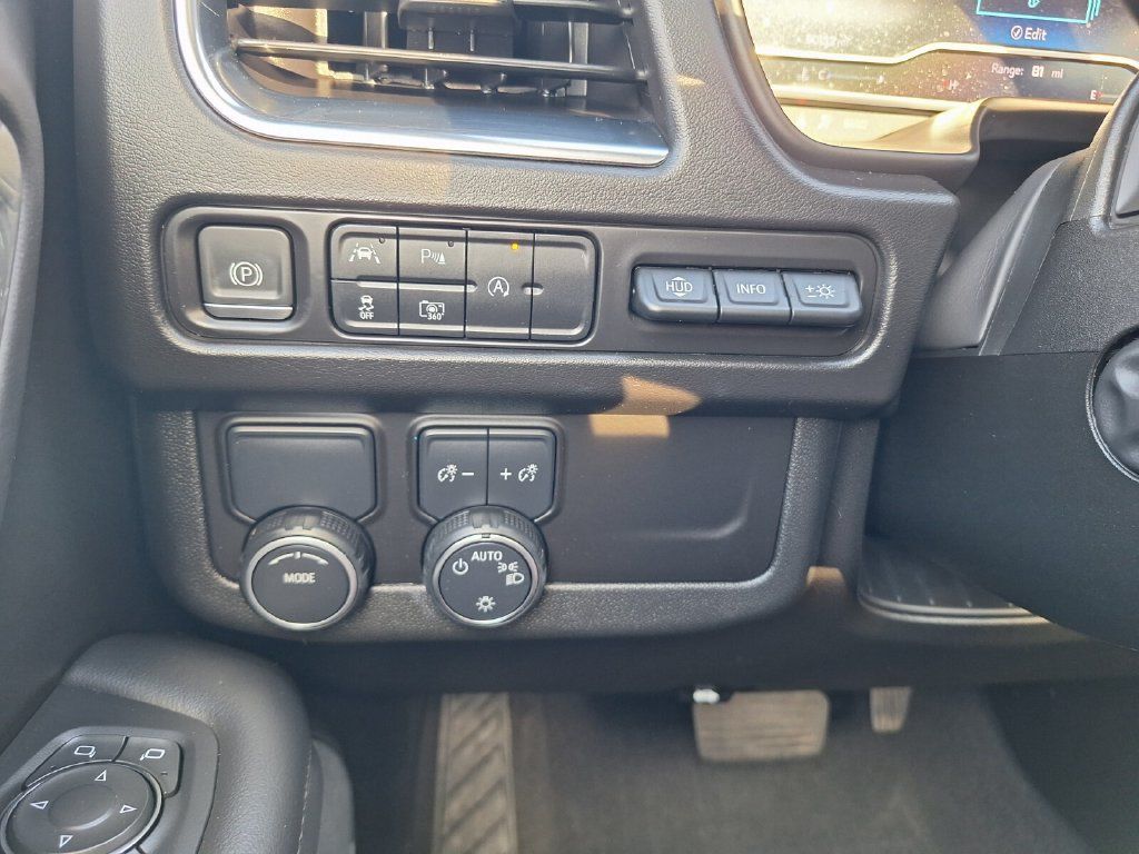 Used 2023 Chevrolet Tahoe High Country RWD image 39