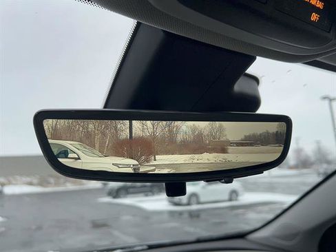 Used 2023 Chevrolet Bolt EUV Premier w/ Sun & Sound Package image 28