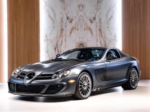 Used 2005 Mercedes-Benz SLR image 1