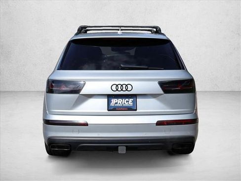 Used 2017 Audi Q7 3.0T Prestige w/ Prestige Package AWD/4WD image 9