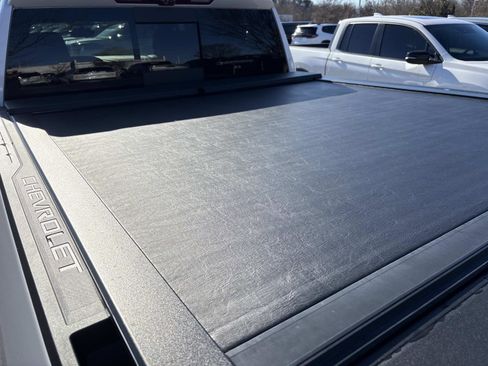 Used 2023 Chevrolet Silverado 1500 High Country w/ Technology Package image 32