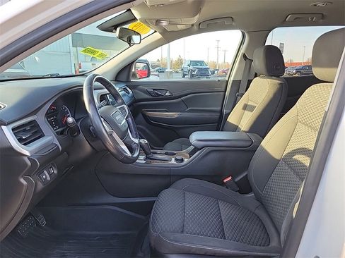 Used 2019 GMC Acadia SLE w/ Driver Alert Package I image 16