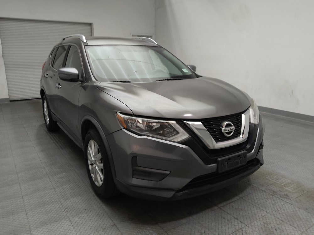 Used 2017 Nissan Rogue SV FWD image 14