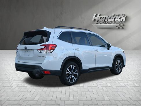 Used 2019 Subaru Forester Limited image 9
