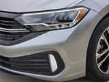 Used 2023 Volkswagen Jetta Sport image 6