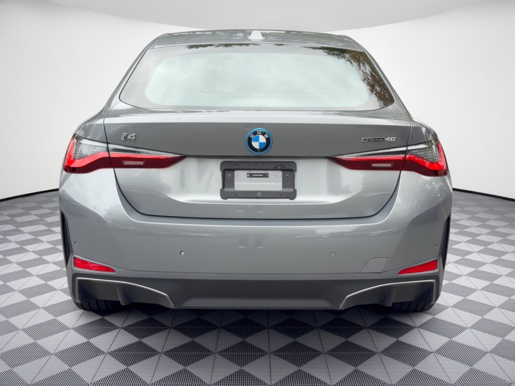 Used 2024 BMW i4 eDrive40 w/ Premium Package RWD image 11