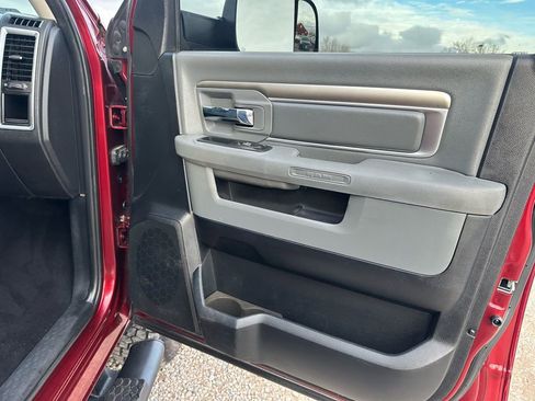Used 2016 RAM 2500 Big Horn image 13