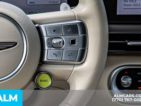 Used 2023 Genesis GV60 Performance image 38