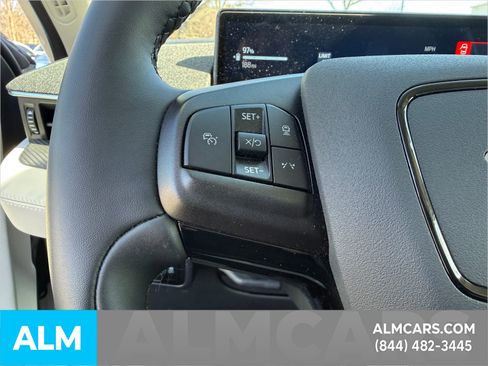 Used 2025 Ford Mustang Mach-E Premium image 25