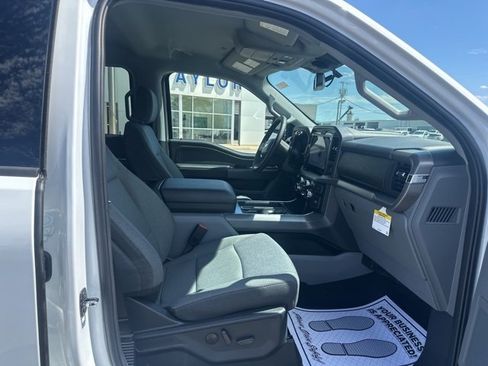 New 2025 Ford F150 XLT w/ Equipment Group 302A MID image 8