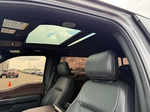 Used 2022 Ford F150 Lariat w/ Equipment Group 502A High AWD/4WD image 7