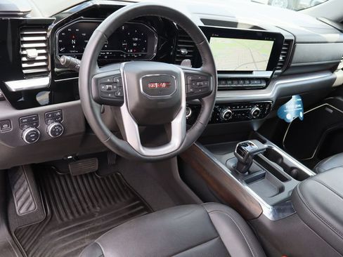 Certified 2024 GMC Sierra 1500 SLT w/ SLT Premium Plus Package AWD/4WD image 12