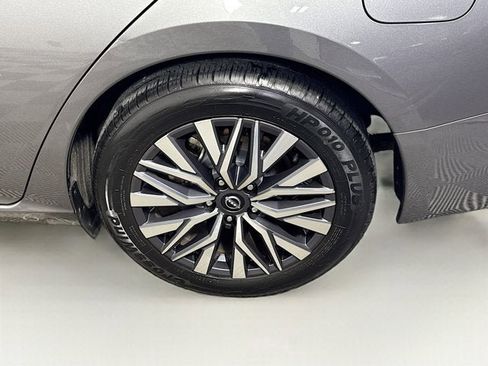 Certified 2023 Nissan Altima 2.5 SV image 28