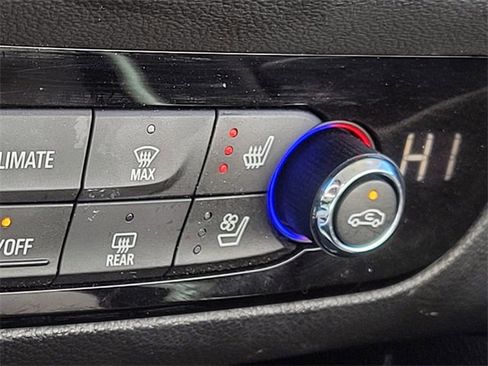 Used 2023 Buick Enclave Premium w/ Experience Buick Package image 27