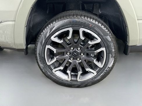 New 2026 RAM 1500 Limited image 16