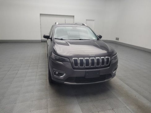 Used 2019 Jeep Cherokee Limited image 14