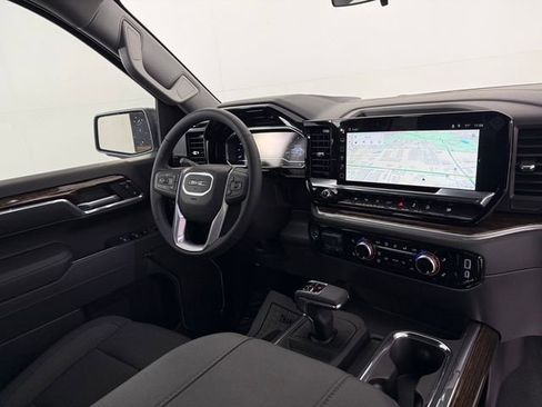 Used 2025 GMC Sierra 1500 Elevation w/ Preferred Package image 37