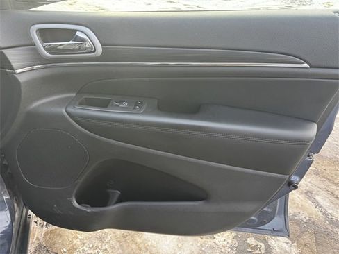 Certified 2020 Jeep Grand Cherokee Limited image 13