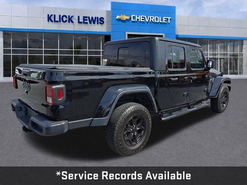Used 2021 Jeep Gladiator Sport image 8
