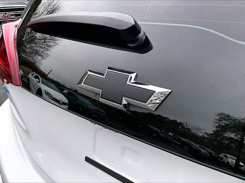 Used 2021 Chevrolet Bolt Premier w/ Infotainment Package image 33