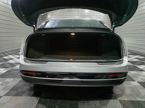 Used 2023 Lucid Air Grand Touring image 39
