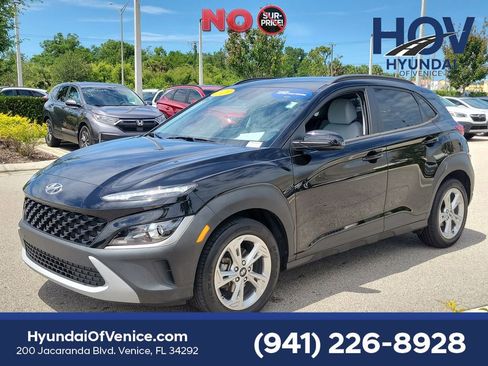 Certified 2023 Hyundai Kona SEL FWD image 5
