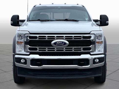 Used 2023 Ford F550 4x4 Crew Cab Super Duty image 3